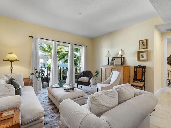 226 N Latitude Circle, Unit 207, Delray Beach, FL 33483