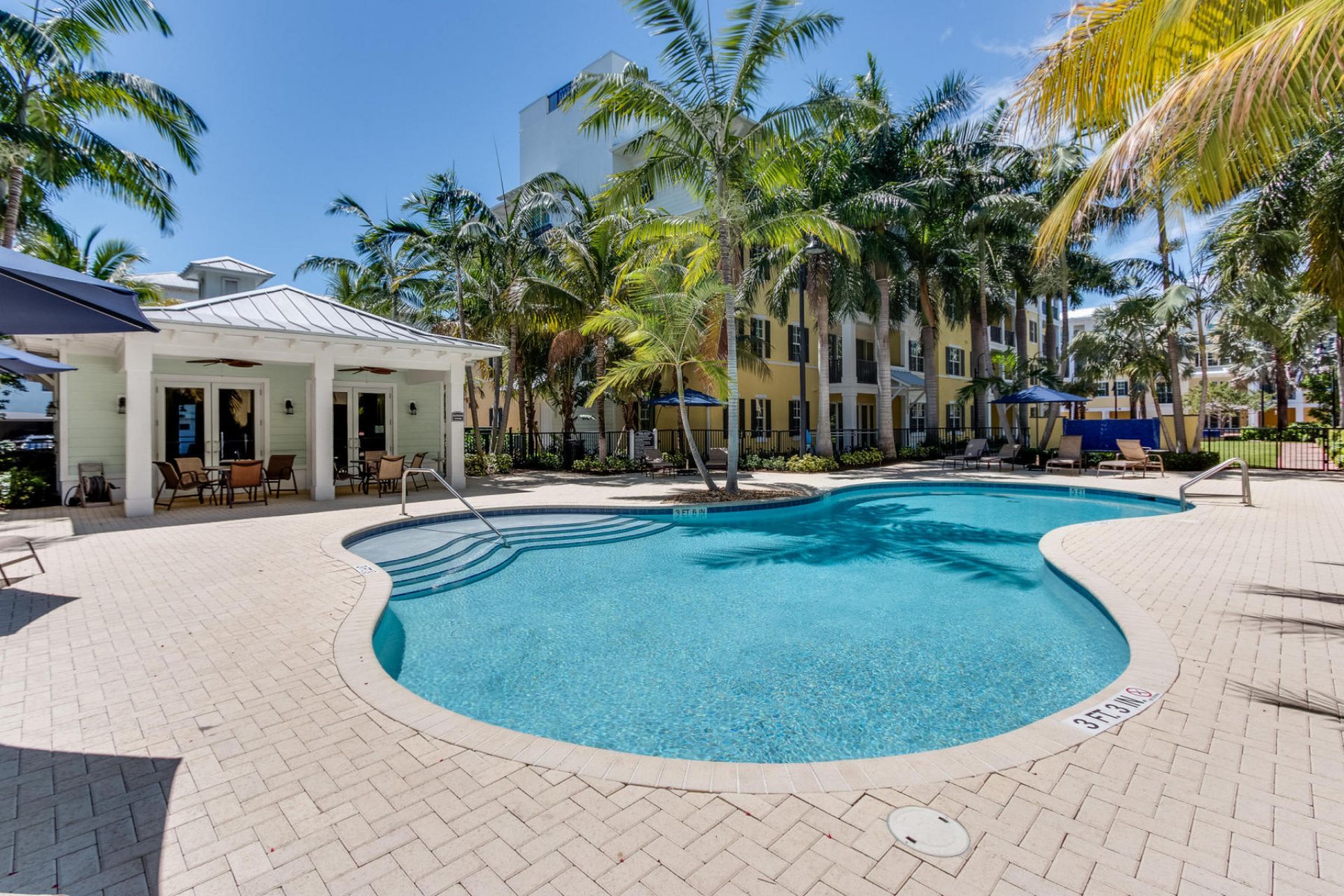 226 N Latitude Circle, Unit 207, Delray Beach, FL 33483 Photo