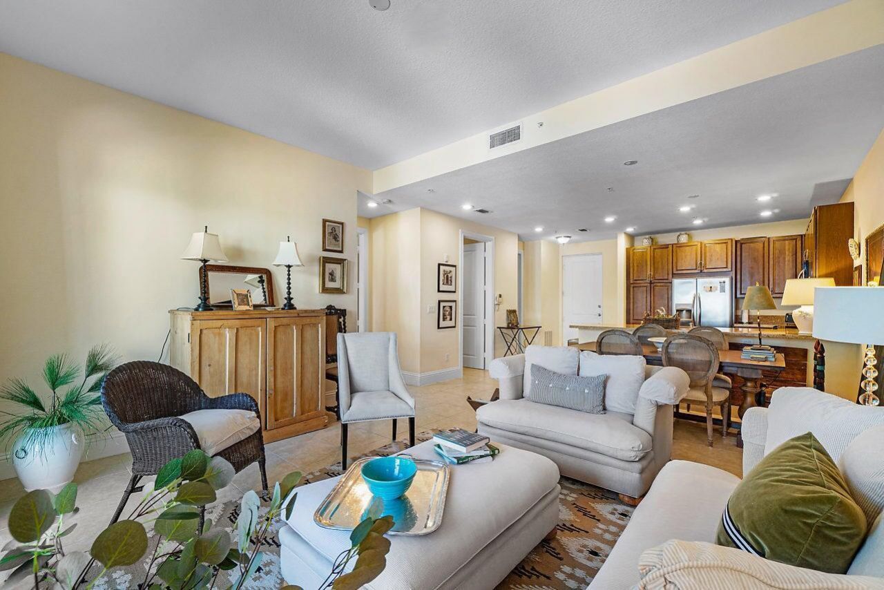 226 N Latitude Circle, Unit 207, Delray Beach, FL 33483 Photo