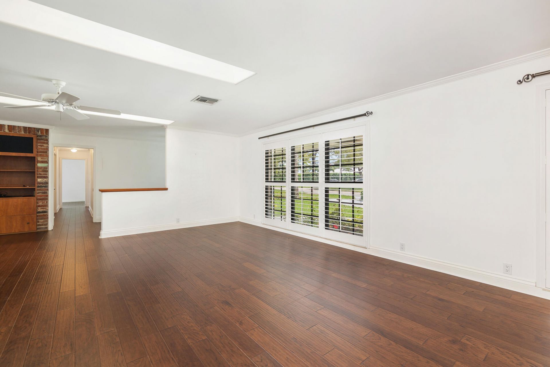 320 N Country Club Drive, Atlantis, FL 33462 Photo