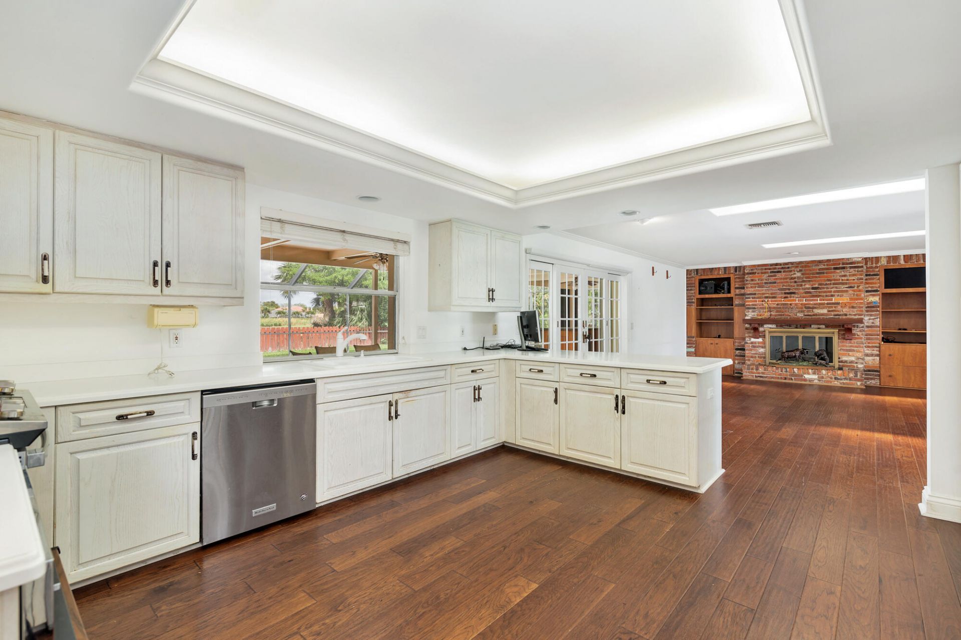 320 N Country Club Drive, Atlantis, FL 33462 Photo