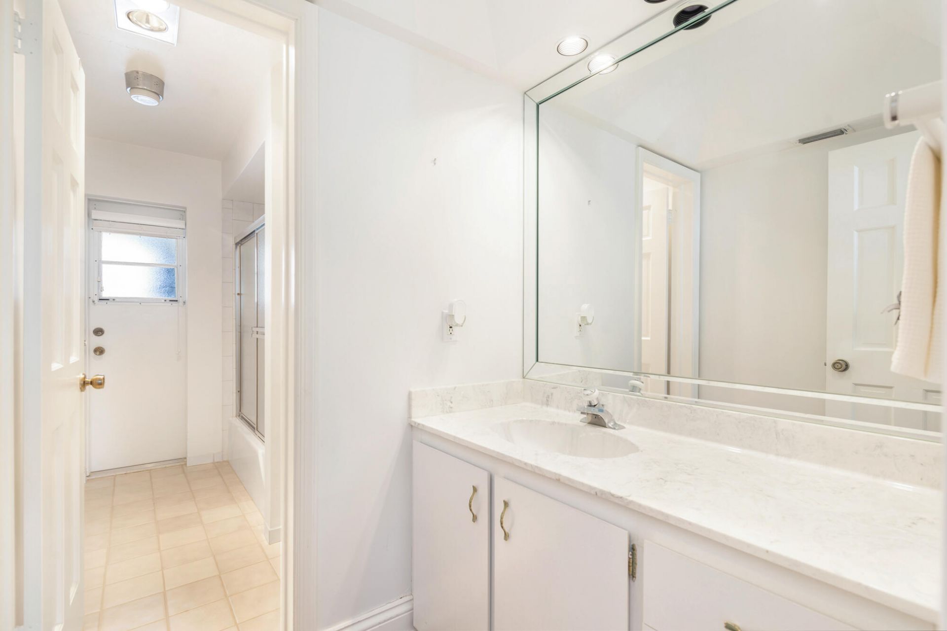 320 N Country Club Drive, Atlantis, FL 33462 Photo