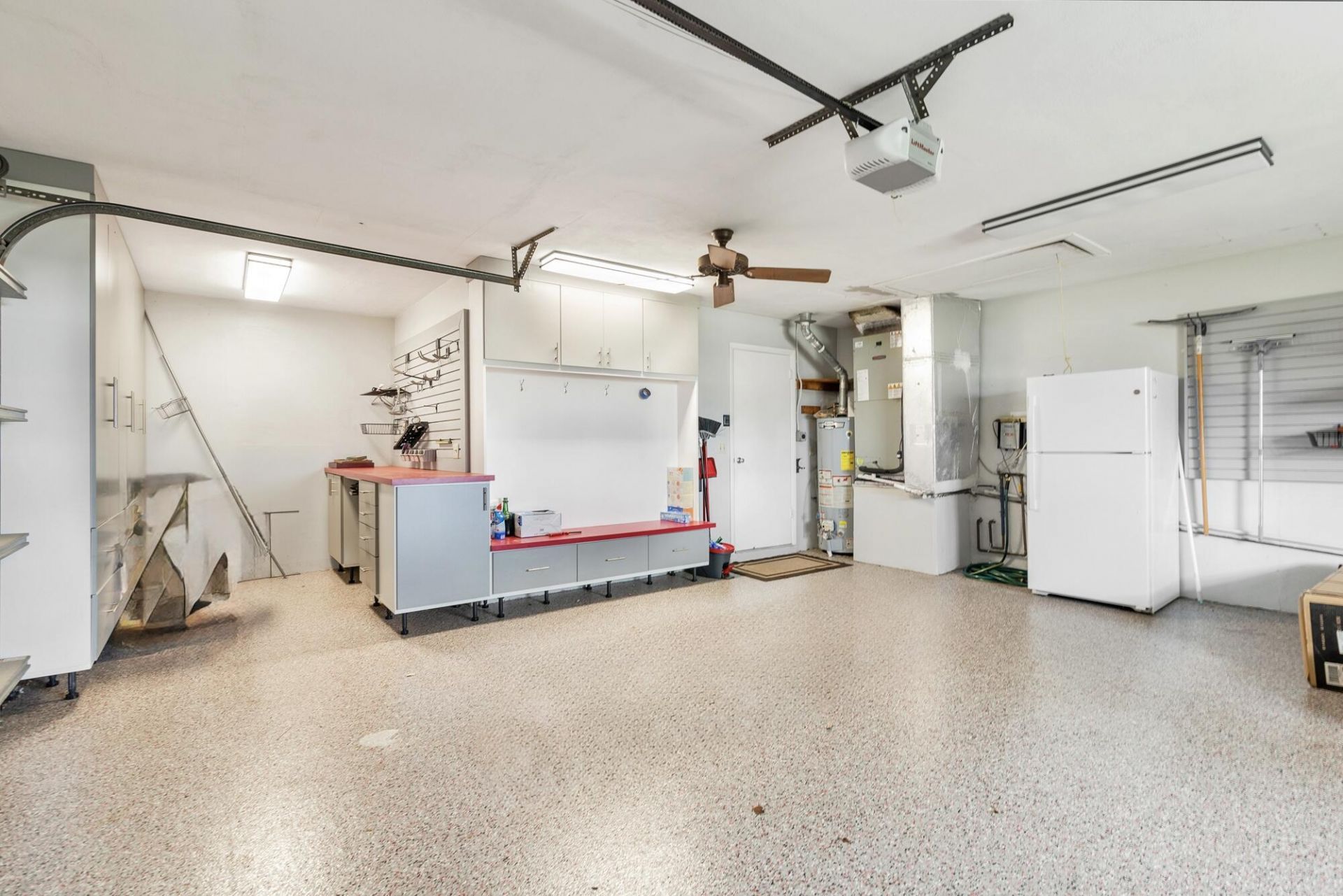 320 N Country Club Drive, Atlantis, FL 33462 Photo