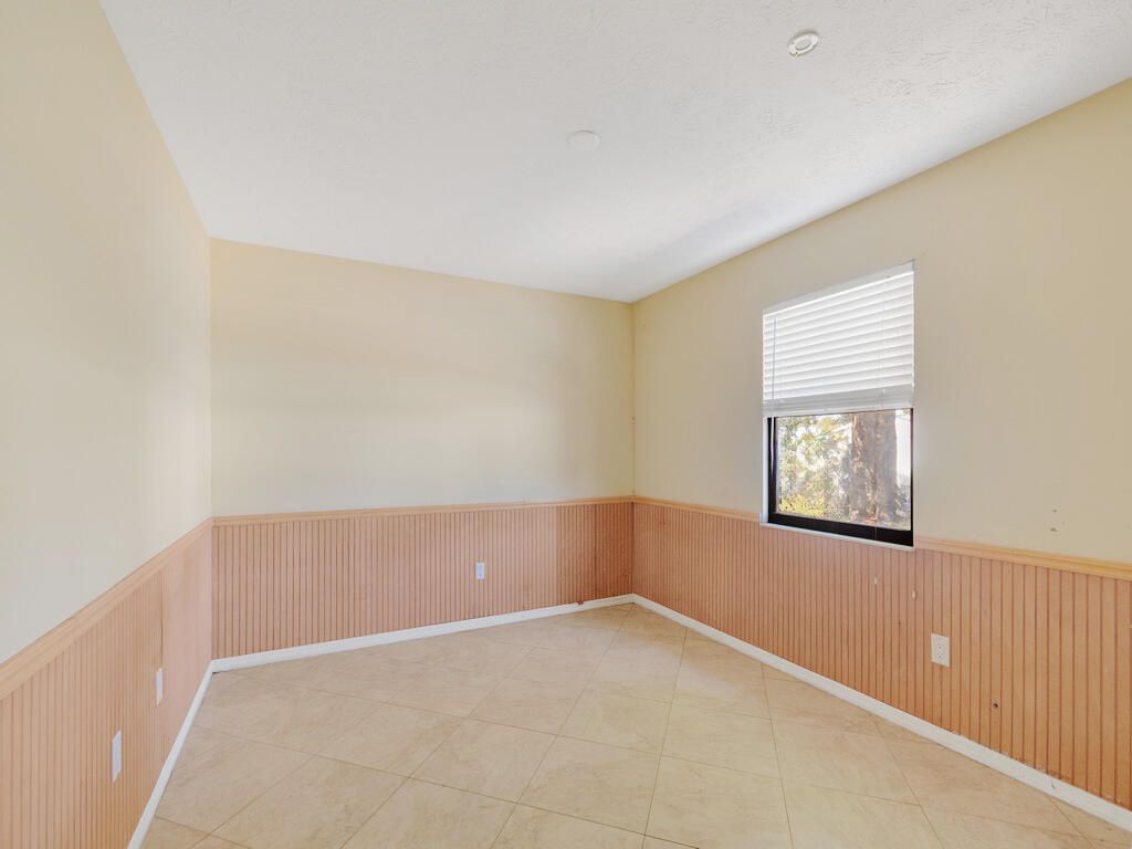 502 NW Goldcoast Avenue, Port Saint Lucie, FL 34983 Photo