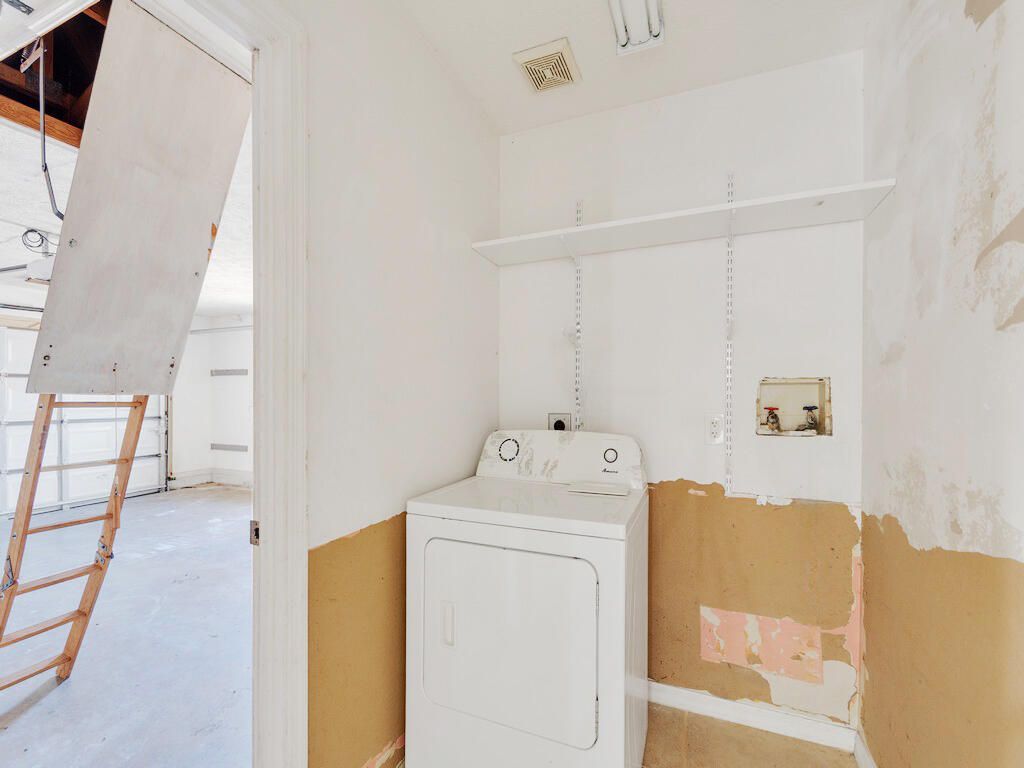 502 NW Goldcoast Avenue, Port Saint Lucie, FL 34983 Photo