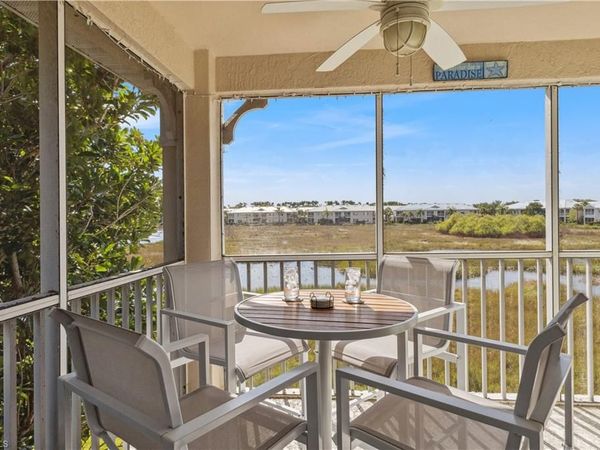 1117 Sweetwater LN , Unit 2201, NAPLES, FL 34110