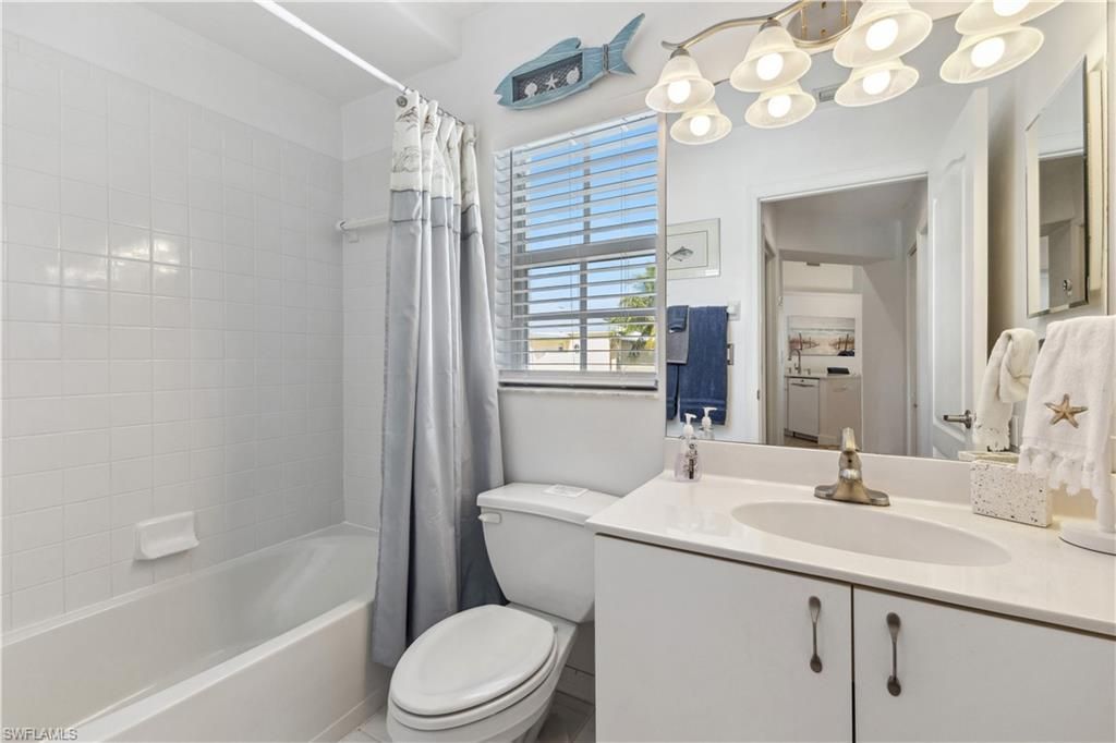 1117 Sweetwater Ln, Unit 2201, Naples, FL 34110 Photo
