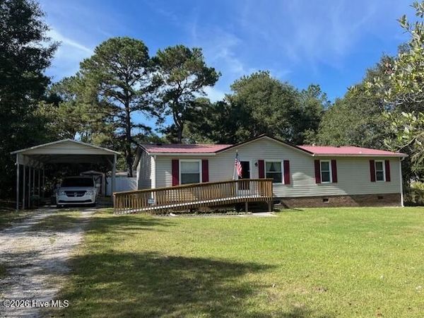 379 Gallinule Drive SW, Shallotte, NC 28470
