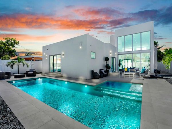 7525 Buccaneer Ave , North Bay Village, FL 33141