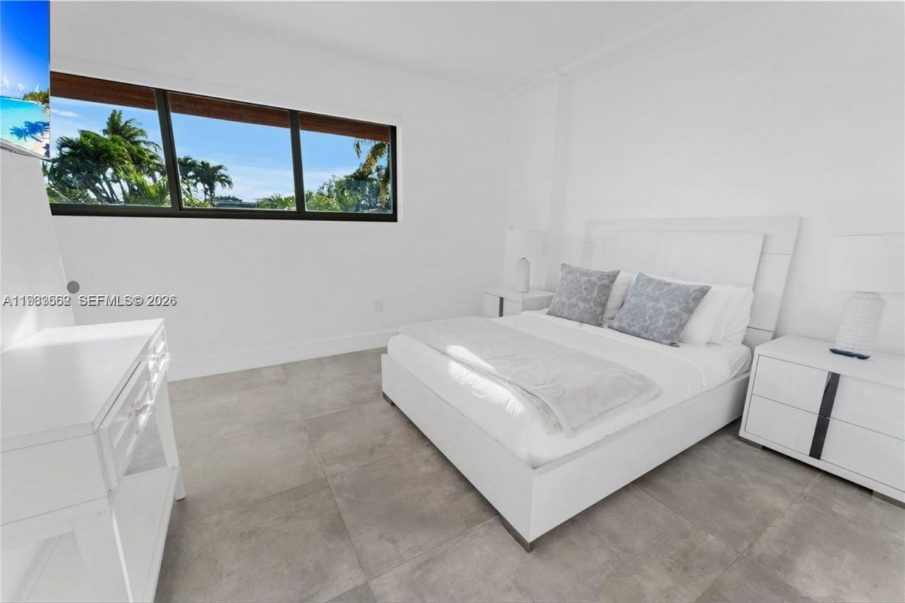 7525 Buccaneer Ave , North Bay Village, FL 33141 Photo