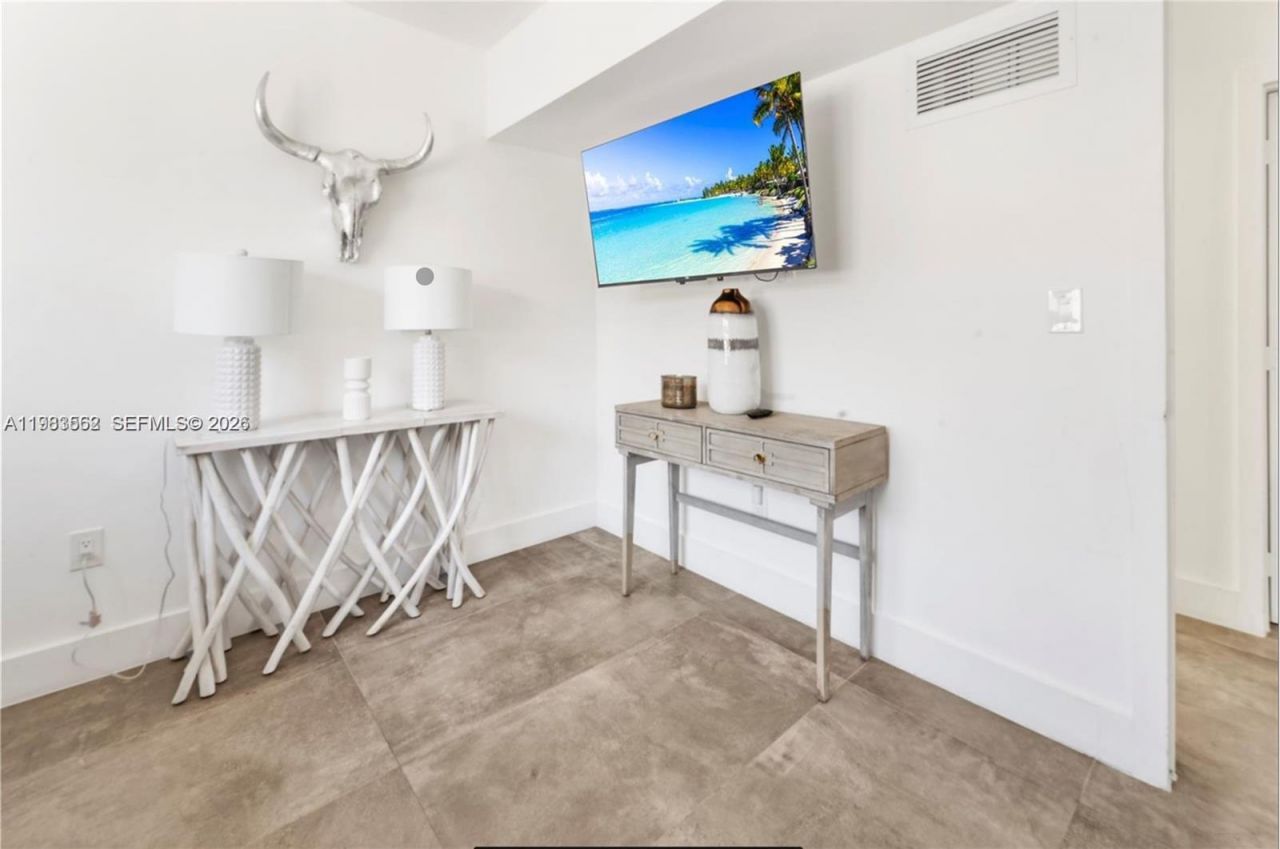 7525 Buccaneer Ave , North Bay Village, FL 33141 Photo