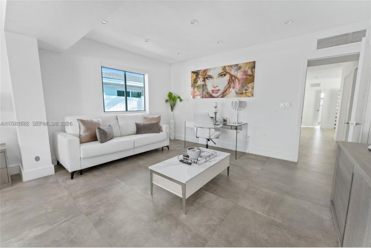 7525 Buccaneer Ave , North Bay Village, FL 33141 Photo