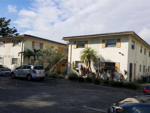 3090 Coral Springs Dr , Unit 1, Coral Springs, FL 33065