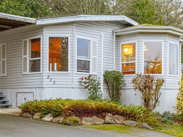 2779 Stautw Rd, Unit 211, Central Saanich, BC V8M 2C8