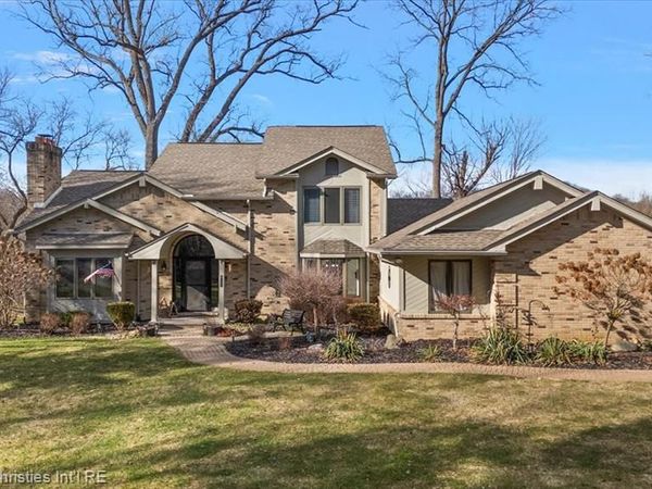 5160 Old Mill Road, Oakland Twp, MI 48306