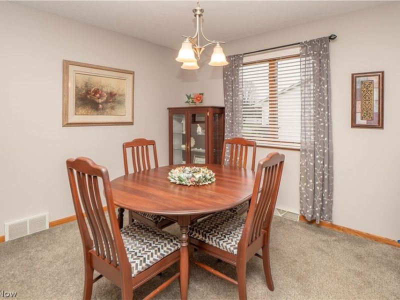 1060 Roosevelt Street NE, Massillon, OH 44646 Photo 10