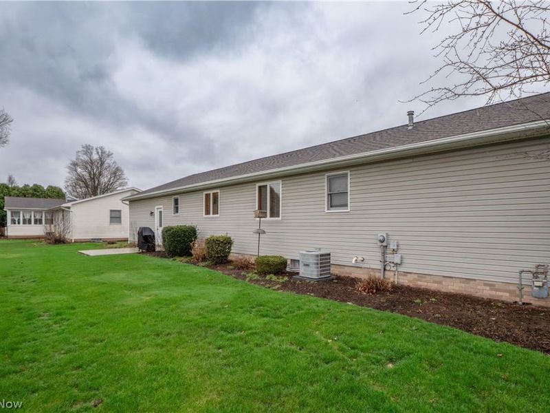 1060 Roosevelt Street NE, Massillon, OH 44646 Photo 30