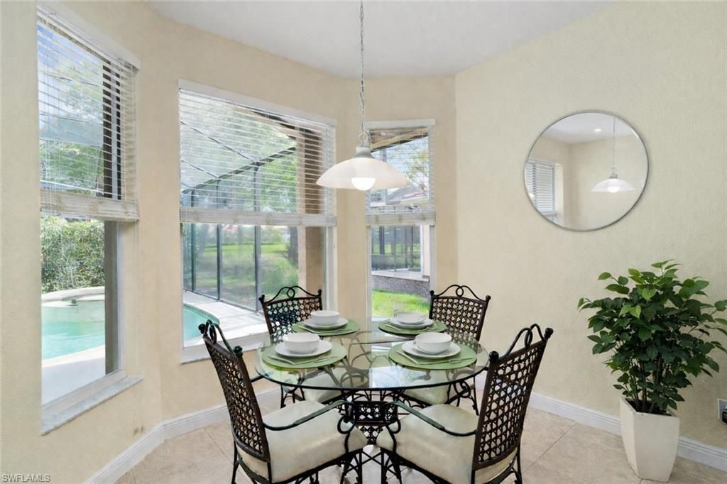 4832 Cerromar Dr, Naples, FL 34112 Photo