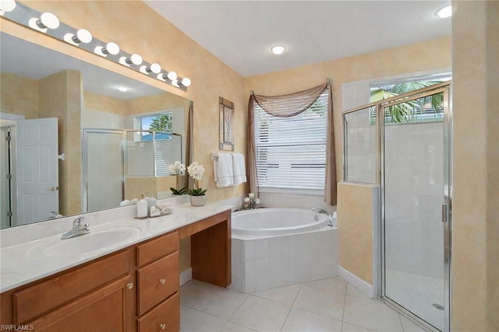 4832 Cerromar Dr, Naples, FL 34112 Photo