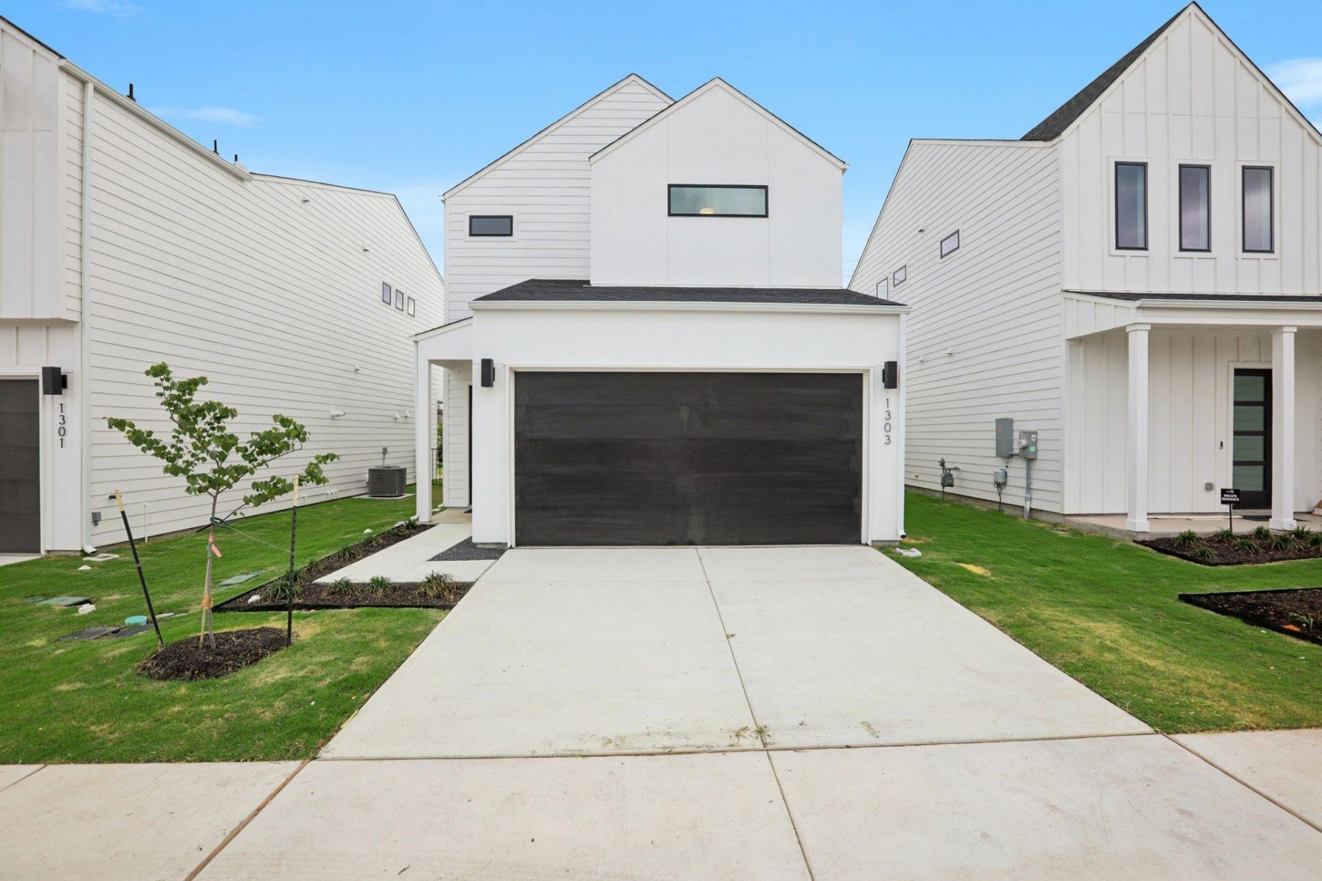 1303 Sweet Bark St, Austin, TX 78745 Main Photo