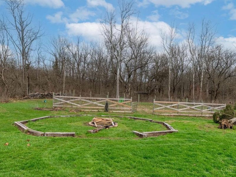 2810 Somerville Road, Somerville, OH 45064 Photo 18