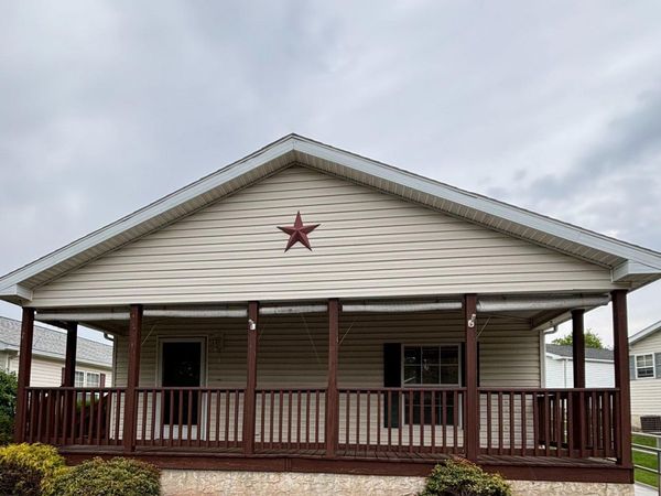 104 BOYER ROAD, ROYERSFORD, PA 19468