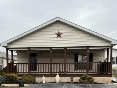104 BOYER ROAD, ROYERSFORD, PA 19468