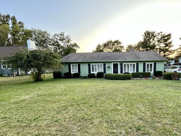 245 Troy Road , Delaware, OH 43015