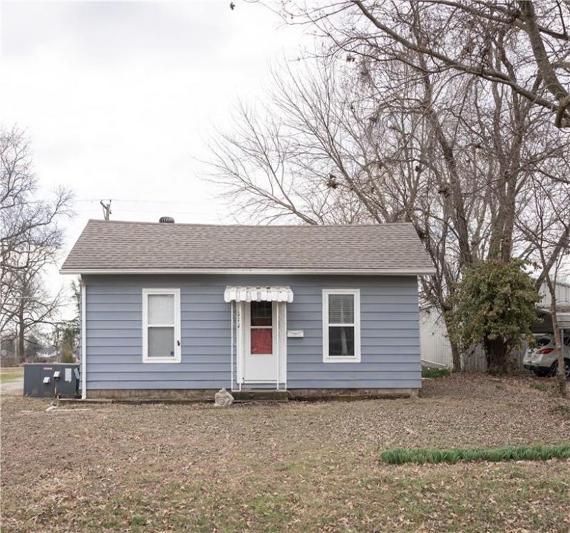 712 E Jackson N/a, Pittsburg, KS 66762 Main Photo