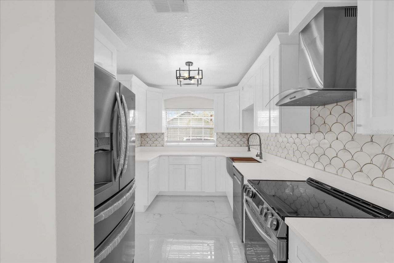 7506 Mott Avenue, Orlando, FL 32810 Photo