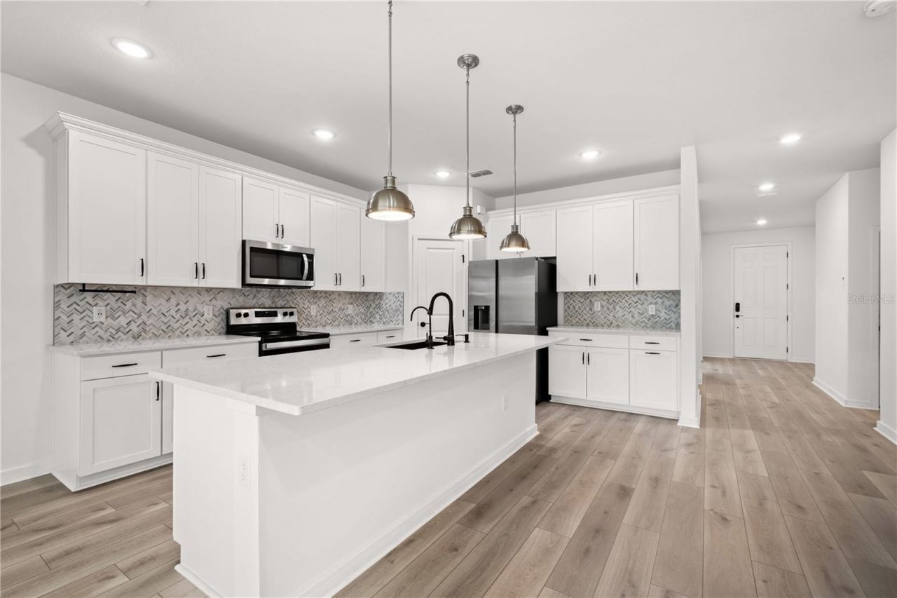 9819 Brown Burrow Street, Orlando, FL 32829 Photo