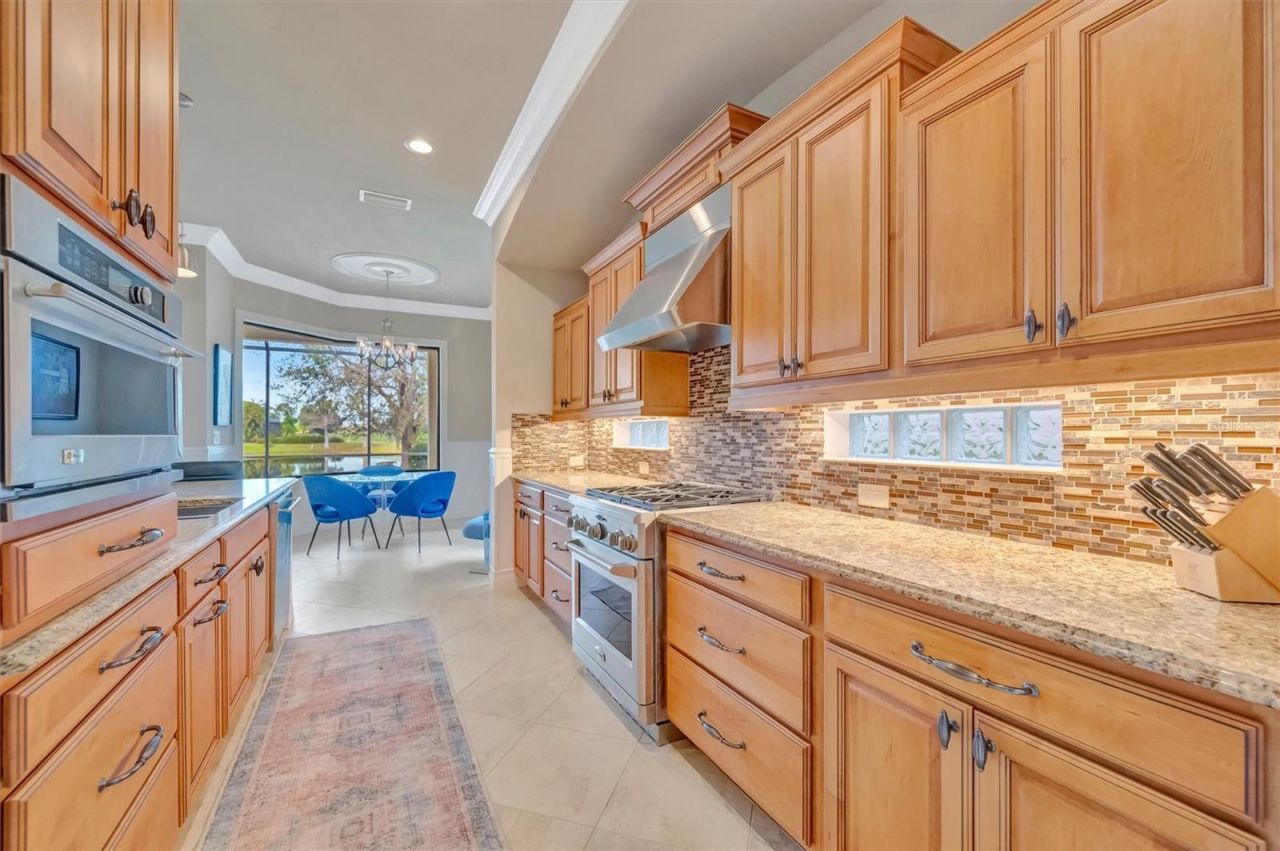 15407 Helmsdale Place, Lakewood Ranch, FL 34202 Photo