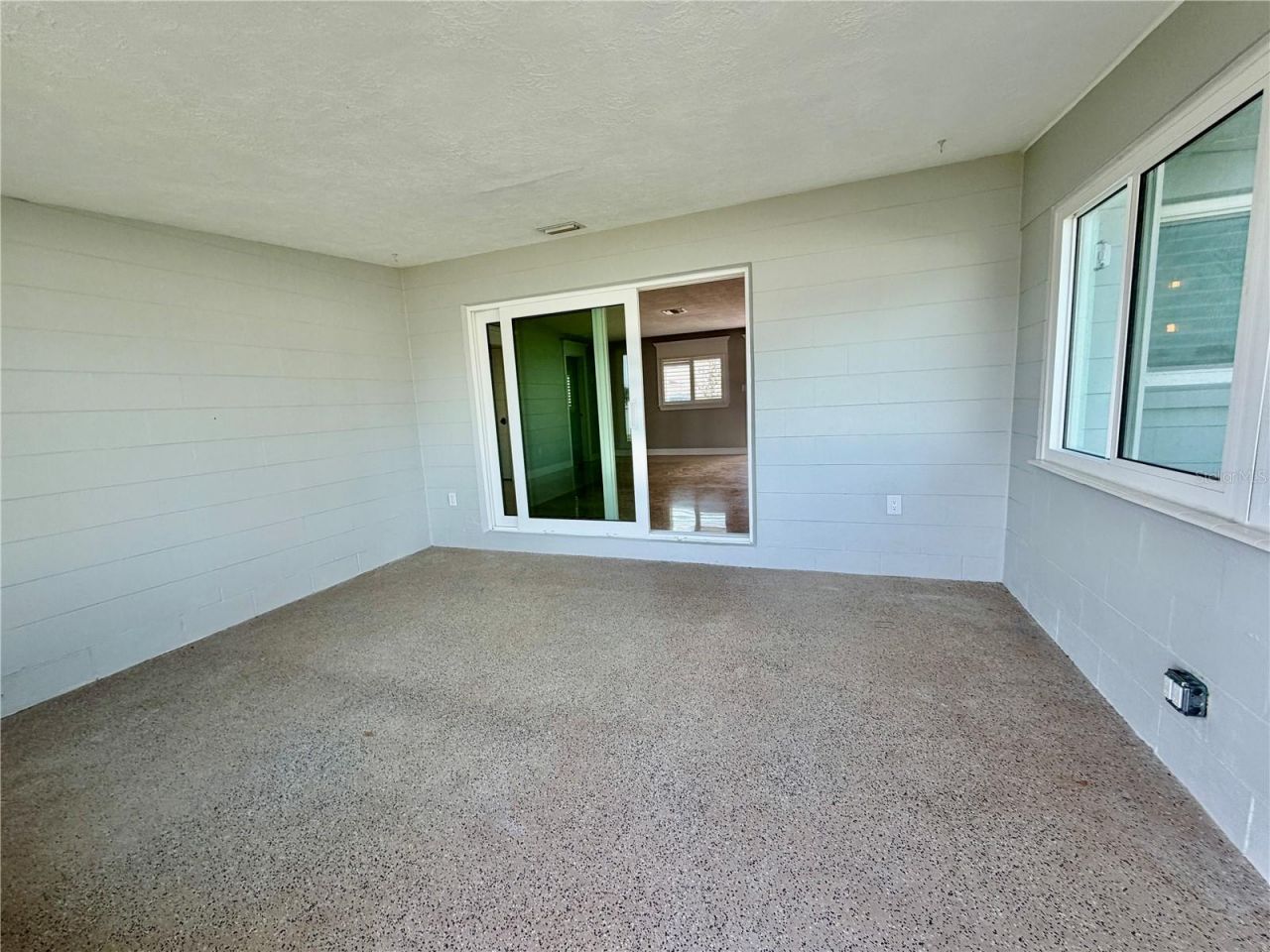 17045 Dolphin Drive, North Redington Beach, FL 33708 Photo