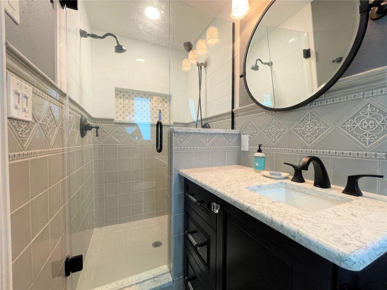 17045 Dolphin Drive, North Redington Beach, FL 33708 Photo
