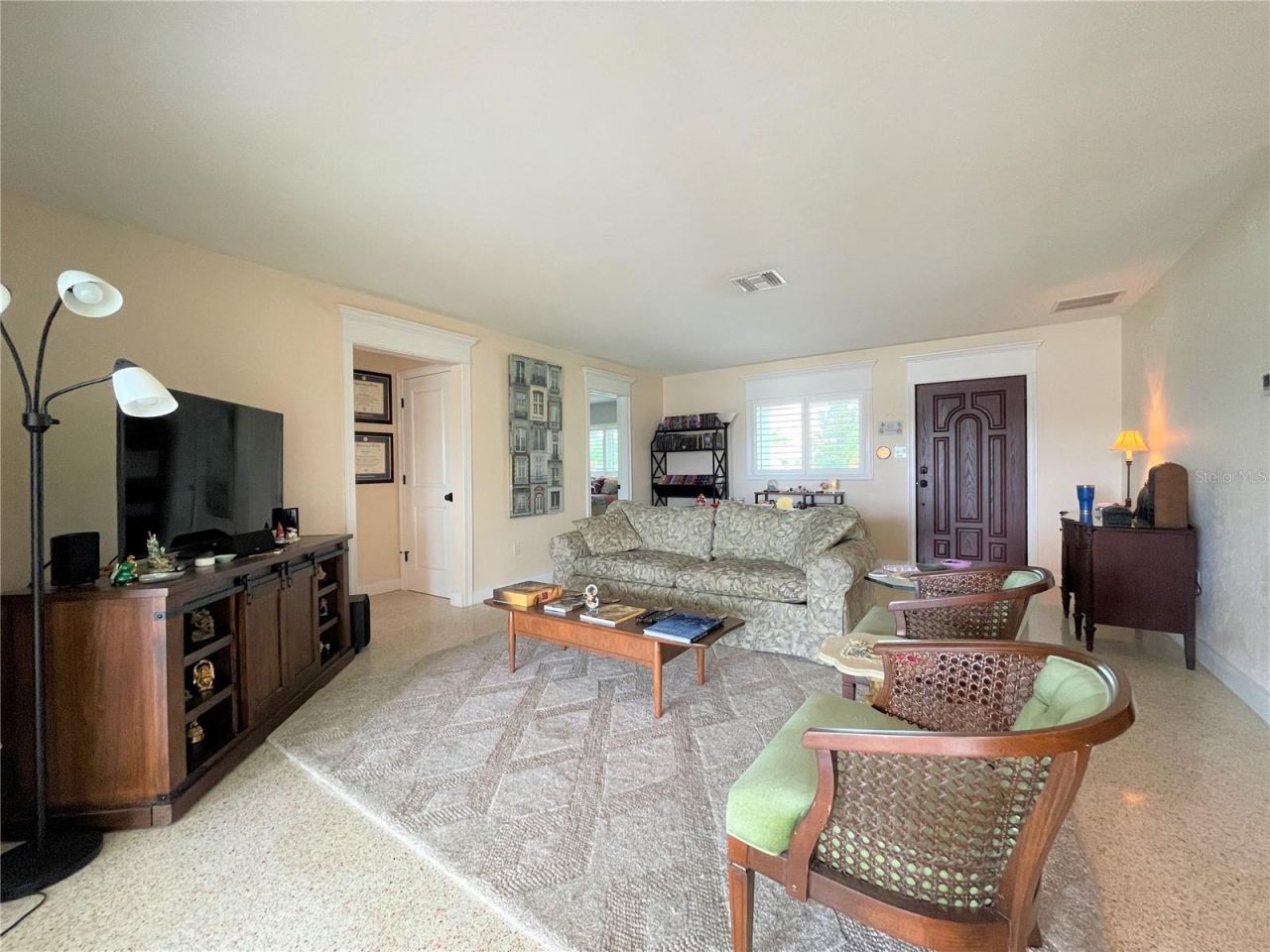 17045 Dolphin Drive, North Redington Beach, FL 33708 Photo