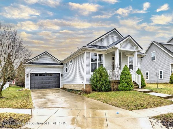 3674 E Whimbrel Way, East Lansing, MI 48823