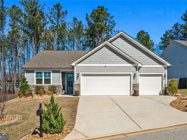 44 Honeydew Lane, Dallas, GA 30157