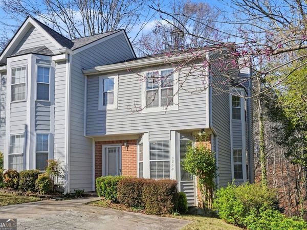 5200 Laurel Bridge Drive SE, Smyrna, GA 30082