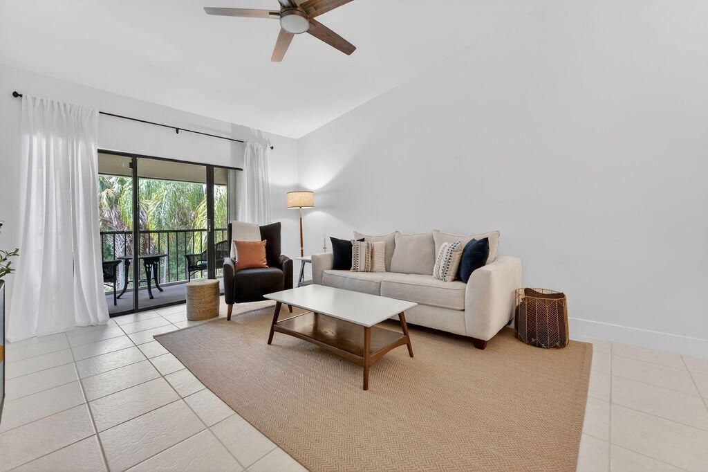 1701 Sabal Ridge Circle, Unit G, Palm Beach Gardens, FL 33418 Photo