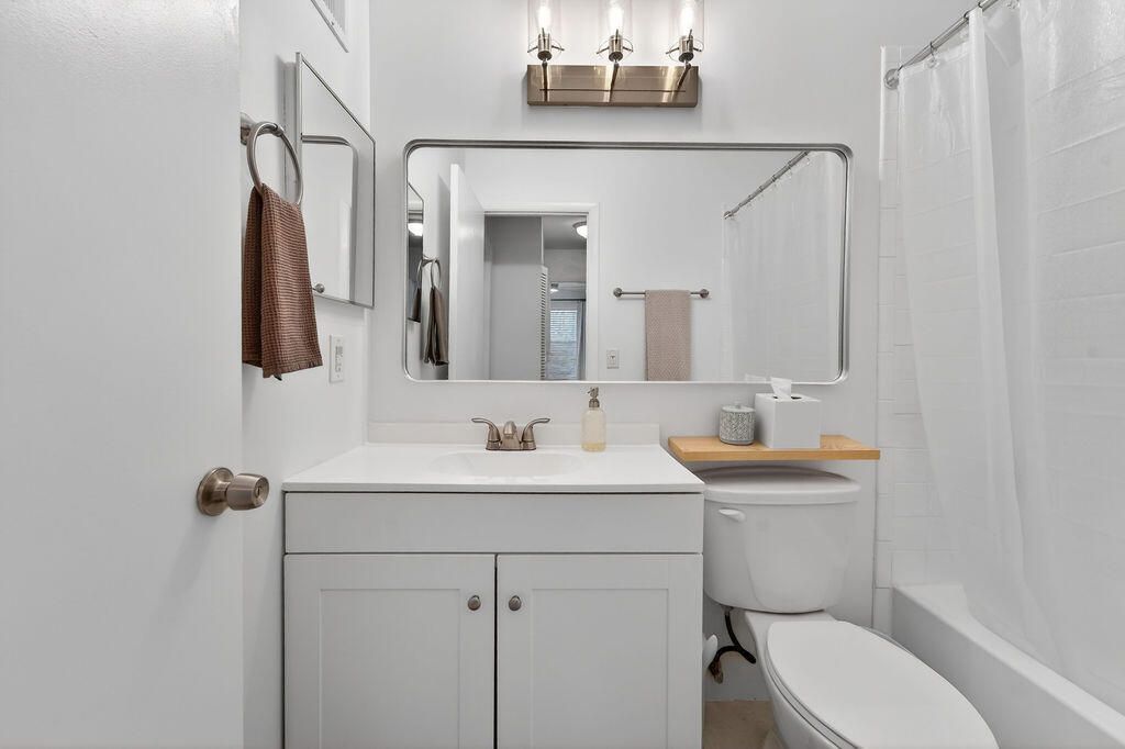 1701 Sabal Ridge Circle, Unit G, Palm Beach Gardens, FL 33418 Photo