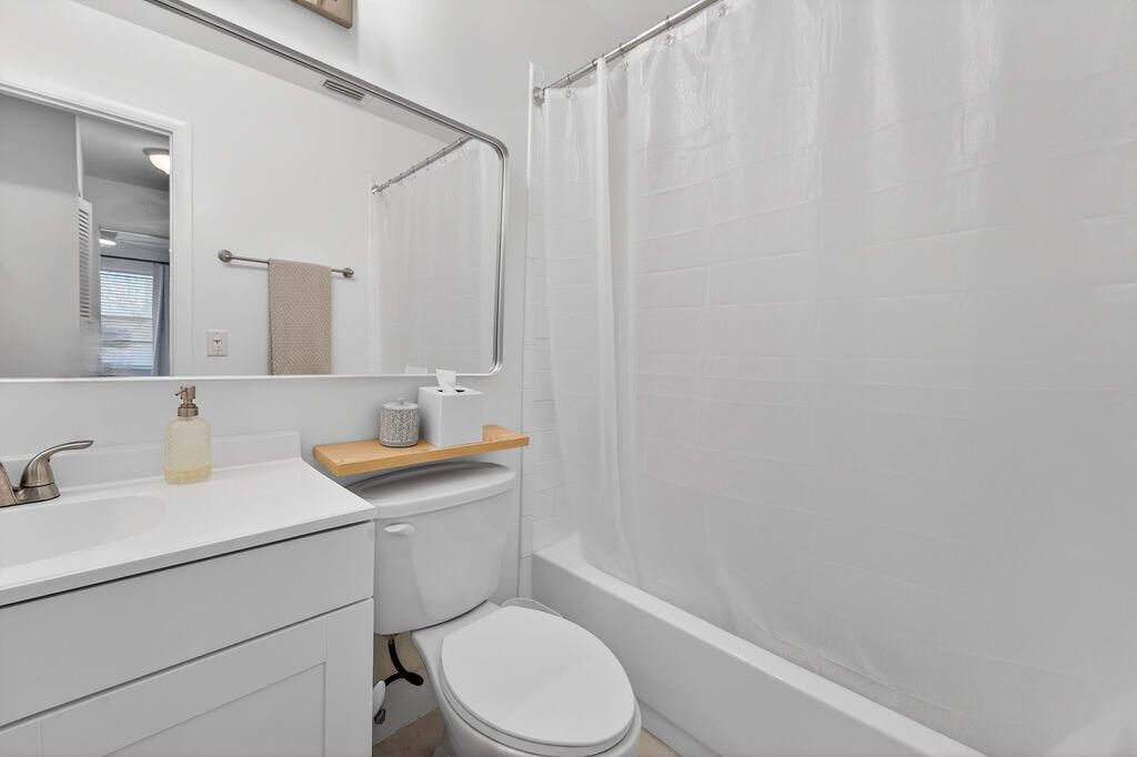 1701 Sabal Ridge Circle, Unit G, Palm Beach Gardens, FL 33418 Photo