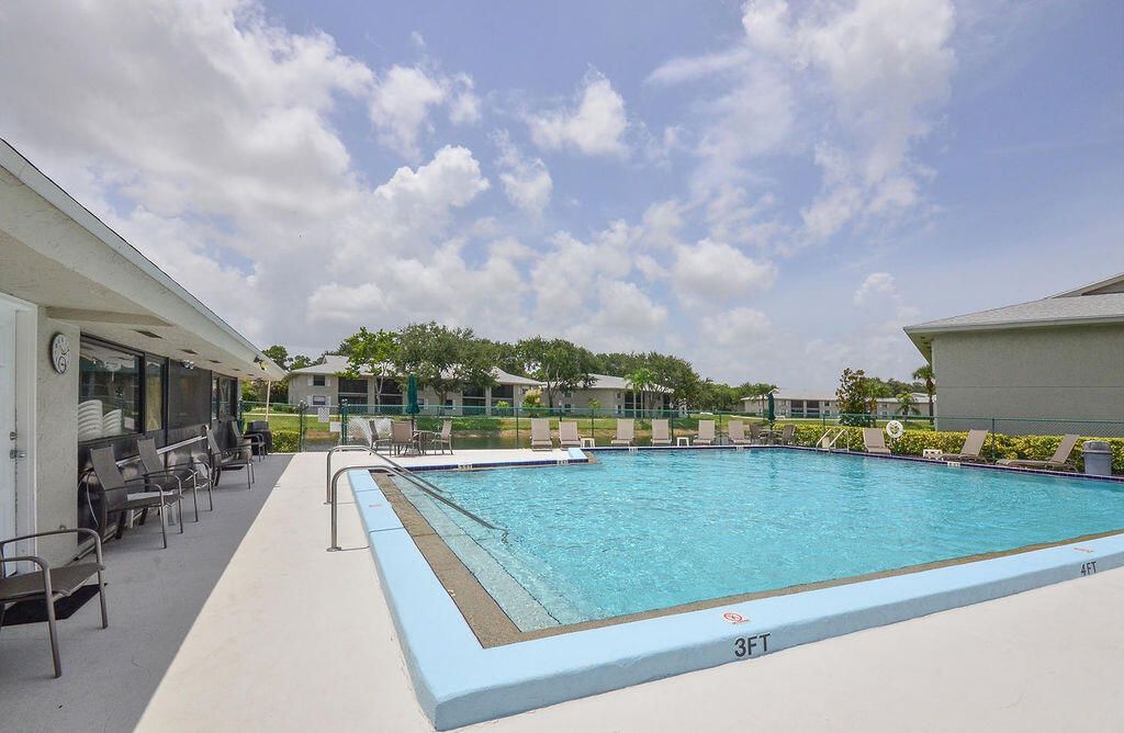 1701 Sabal Ridge Circle, Unit G, Palm Beach Gardens, FL 33418 Photo