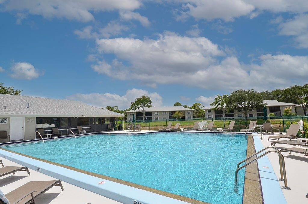 1701 Sabal Ridge Circle, Unit G, Palm Beach Gardens, FL 33418 Photo