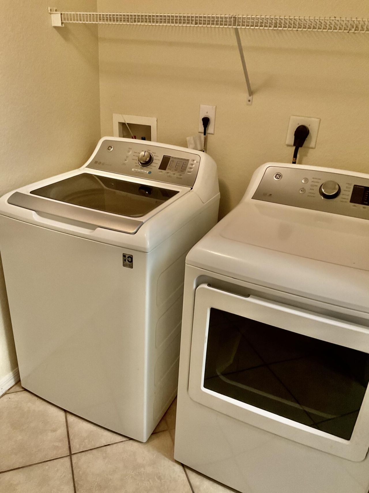 6418 Emerald Dunes Drive, Unit 305, West Palm Beach, FL 33411 Photo