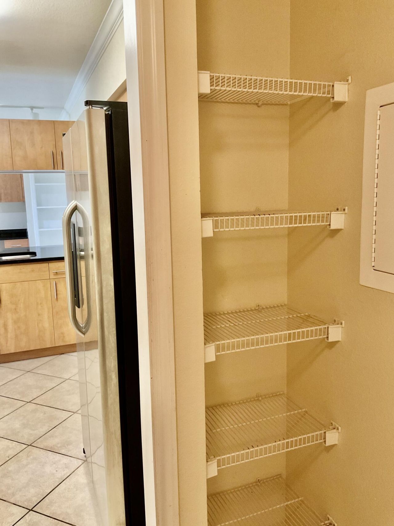 6418 Emerald Dunes Drive, Unit 305, West Palm Beach, FL 33411 Photo