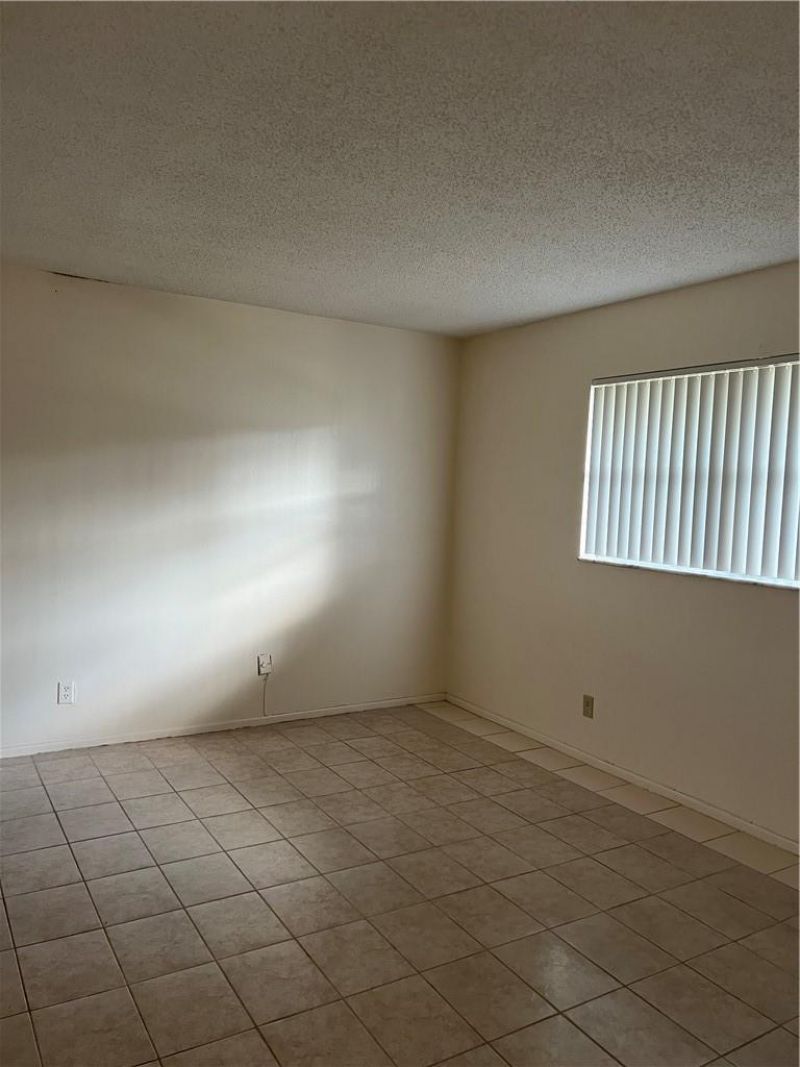 7925 S Colony Circle, Unit 107, Tamarac, FL 33321 Photo