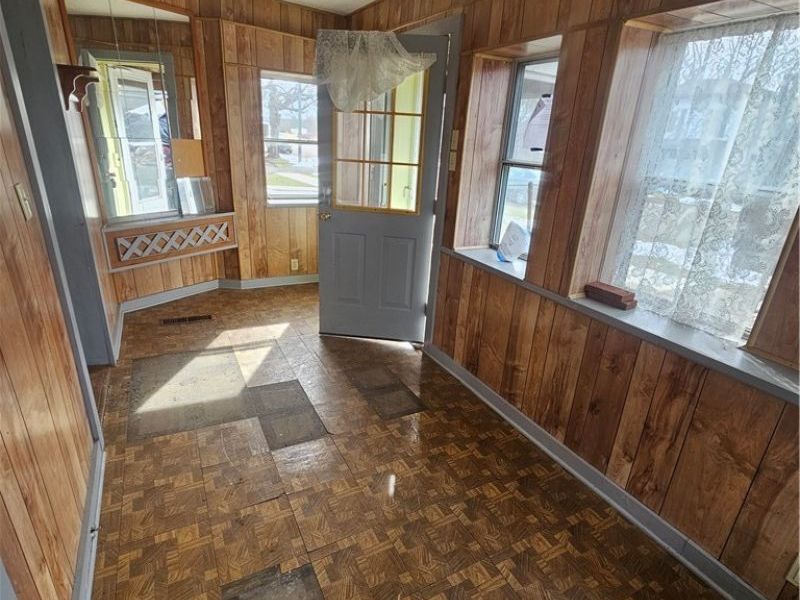 217 S High Street, Freeport, OH 43973 Photo 9