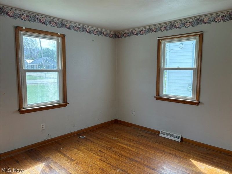 894 S Main Street, Amherst, OH 44001 Photo 5