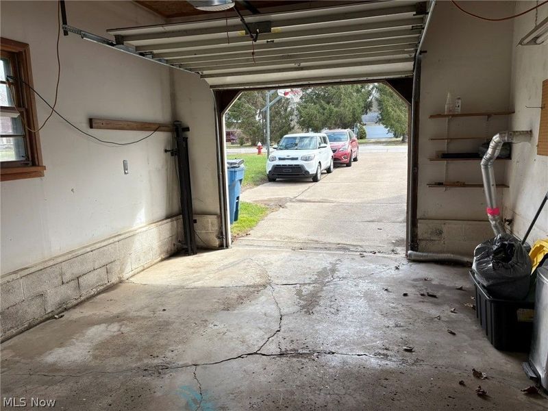 894 S Main Street, Amherst, OH 44001 Photo 9