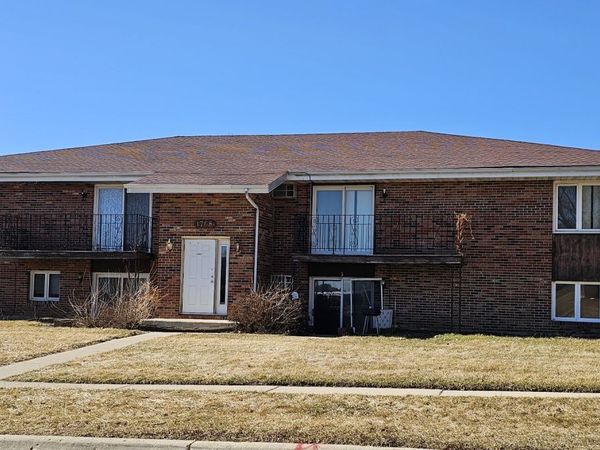 Unit 6, Freeport, IL 61032